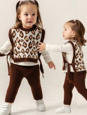 Βρεφικό Σετ Για Κορίτσι 9-24 Μηνών Καφέ